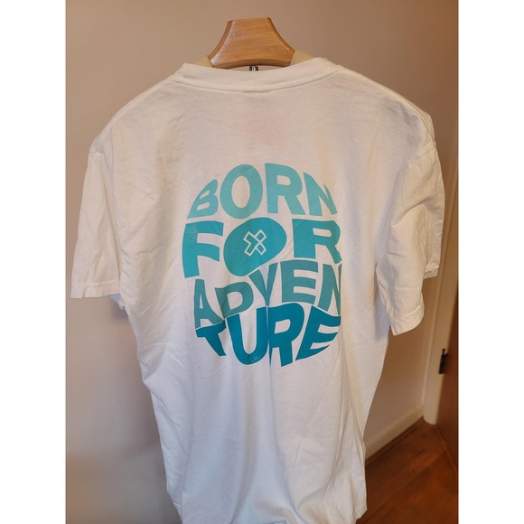 NEW Joyya Born for Adventure graphic T-shirt Women Large - Picture 2 of 9